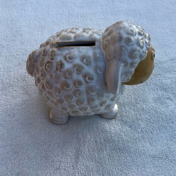 Sheep Piggy Bank Unbranded Coin Holder - Picture 10 of 10